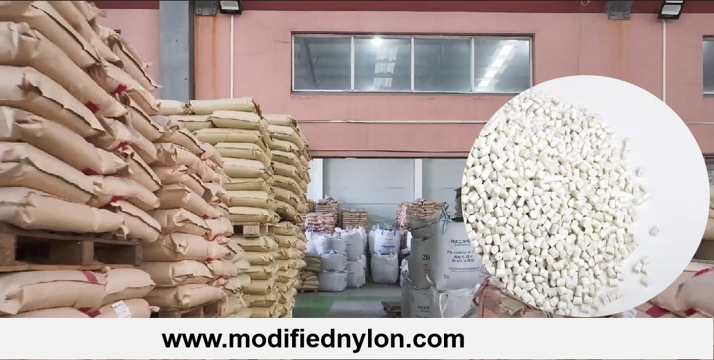 PA66 GF30 engine cover sample